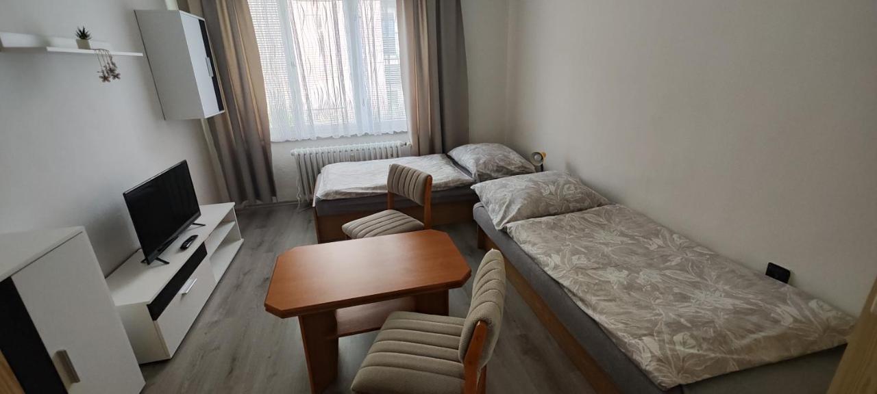 Na Sistote 628 Valasske Mezirici Exterior foto